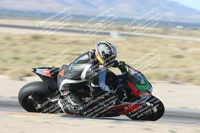 media/Oct-26-2025-Race Pace (Sun) [[c1447ca738]]/Verified/1-Turn 9 Inside (930am)/